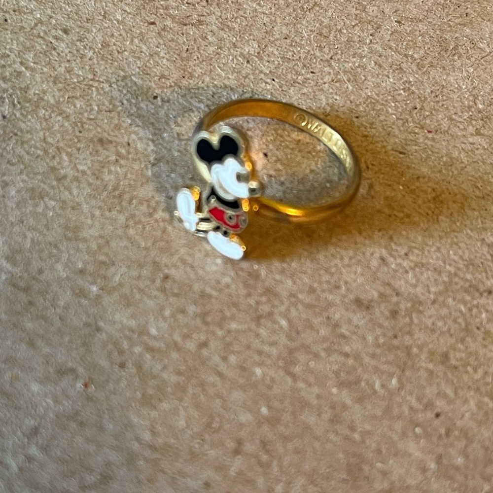 Vintage Mickey Mouse ring